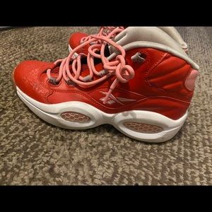Women’s shoe